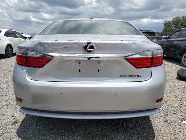 JTHBW1GG2E2039067 Lexus ES 300H