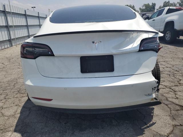 5YJ3E1EA8NF203832 Tesla MODEL 3