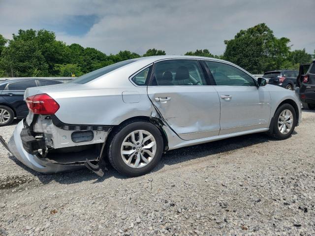 1VWAS7A32GC033149 Volkswagen 2016
