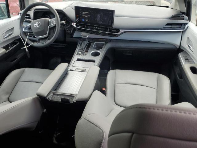 5TDYRKEC1SS229696 Toyota a25a-fxs