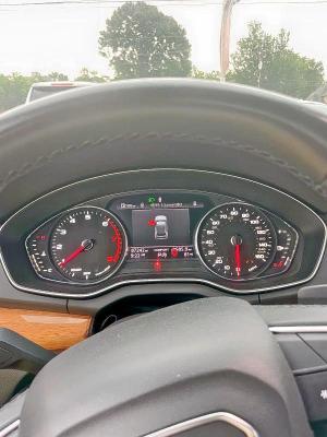 WA1AAAFY8M2003513 Audi Q5 PREMIUM