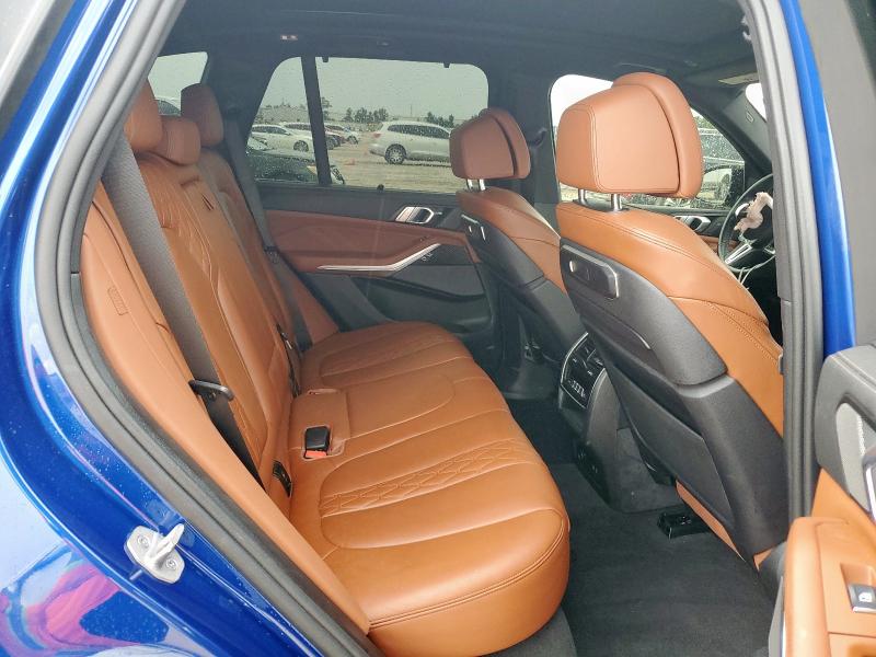 5UX33EU09R9T85271 BMW X5 M60i