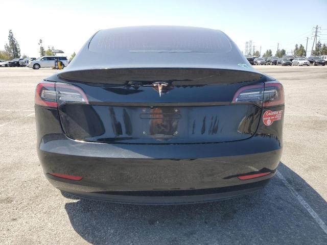 5YJ3E1EA7JF020612 Tesla 2018