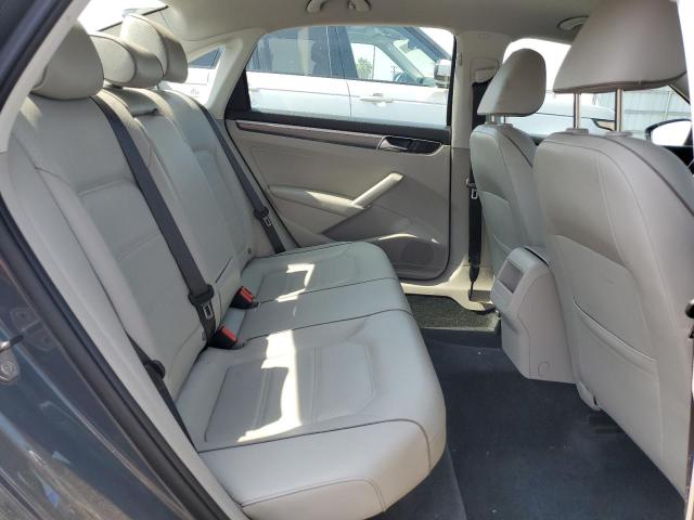 1VWDT7A35HC028622 Volkswagen PASSAT R-L