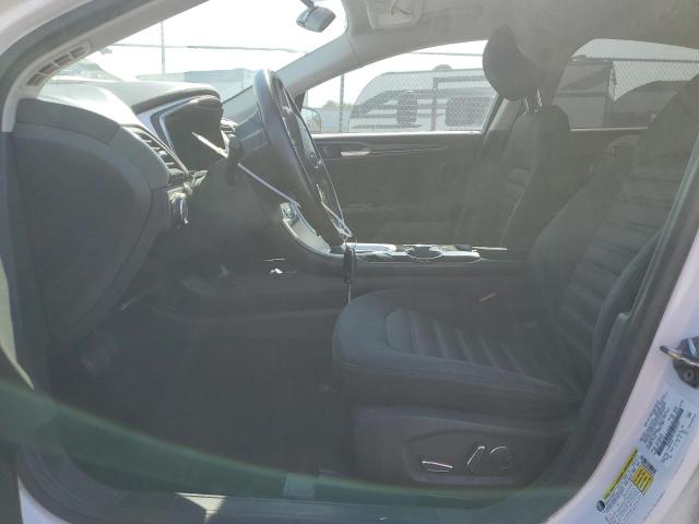 3FA6P0HD1GR329514 Ford FUSION SE