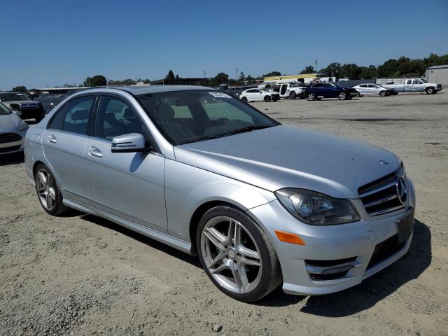 WDDGF4HB0EG233746 Mercedes-Benz 2014