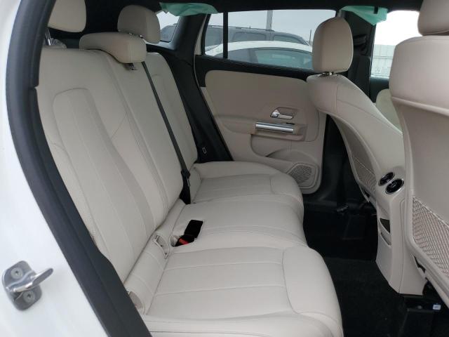 W1N4N4GB5SJ712737 Mercedes-Benz m260