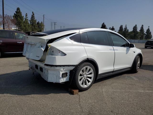 5YJXCBE23JF143457 Tesla 2018