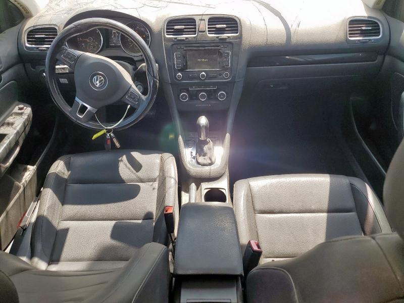 3VWPL7AJ4EM621135 Volkswagen 2014
