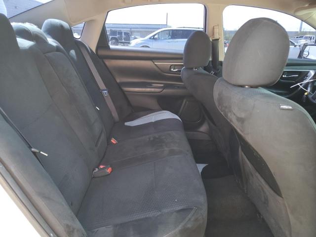 1N4AL3AP9FC464958 Nissan 2015