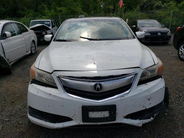 19VDE1F33EE008045 Acura ILX 20