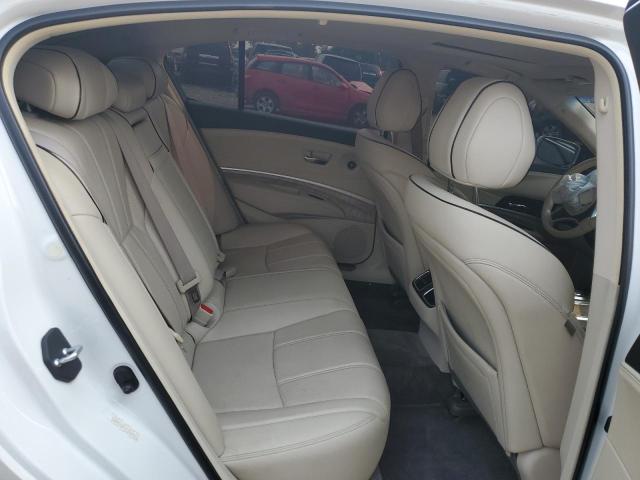 JH4KC1F53JC000940 Acura RLX TECH