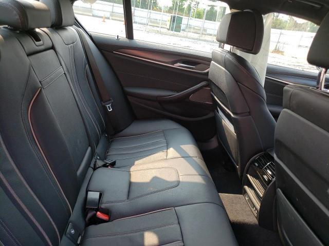 WBA13BK01MCG24429 BMW M550xi