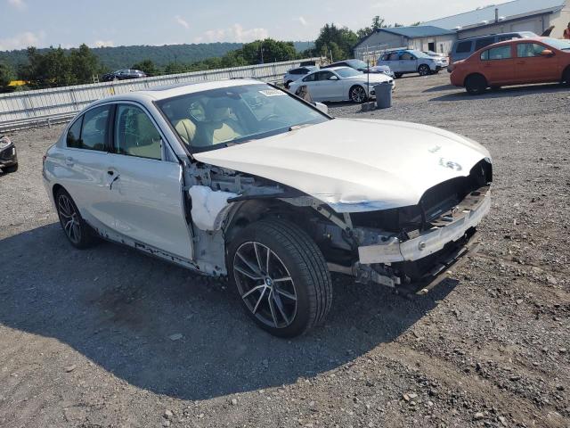 3MW5R7J09L8B42003 BMW 330XI