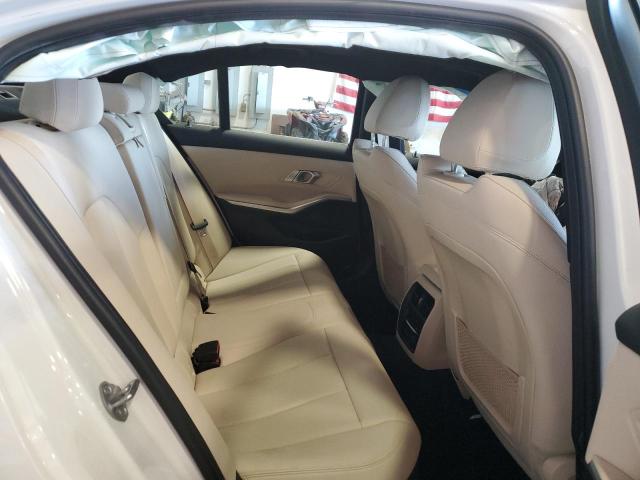 3MW5R7J05L8B13663 BMW 330XI