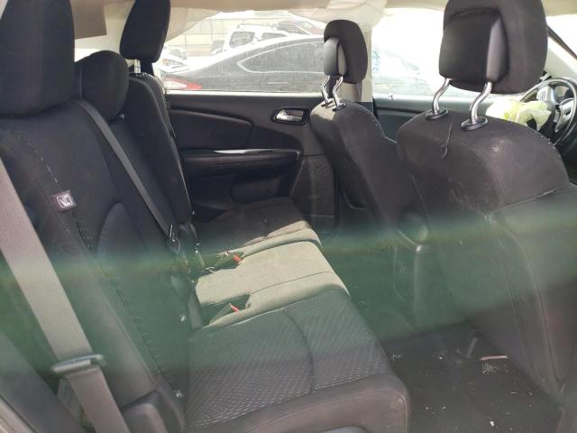 3C4PDCBB1KT863656 Dodge JOURNEY SE