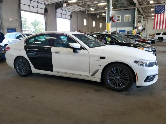 WBAJE7C55JWC57255 BMW 540 XI