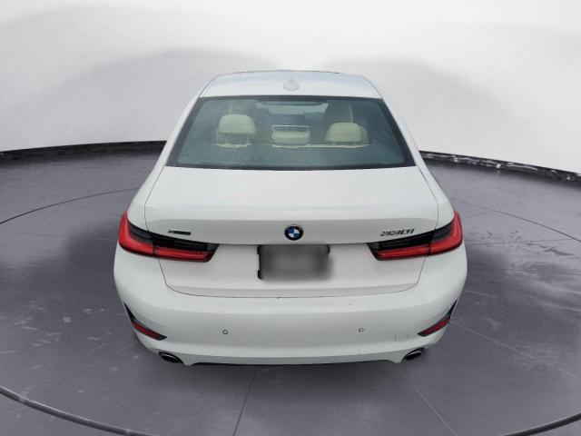 3MW5R7J07M8B81397 BMW 330XI