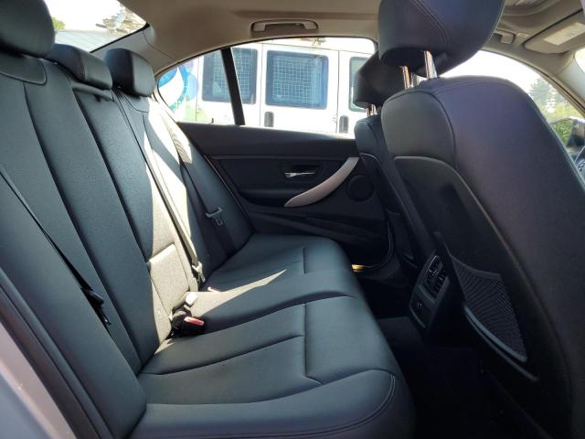WBA8A3C52JA488238 BMW 320 XI
