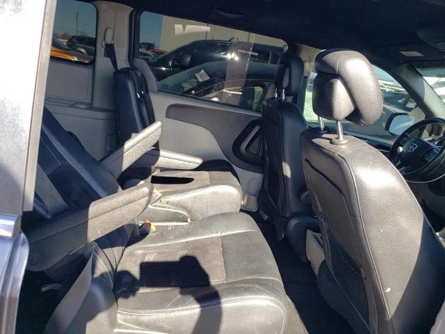 2C4RDGCG0JR205628 Dodge Grand Caravan Sxt