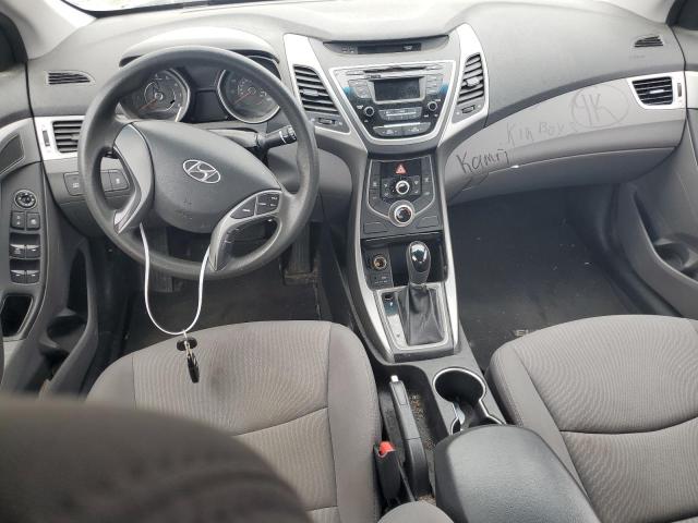 5NPDH4AE0GH776220 Hyundai ELANTRA SE