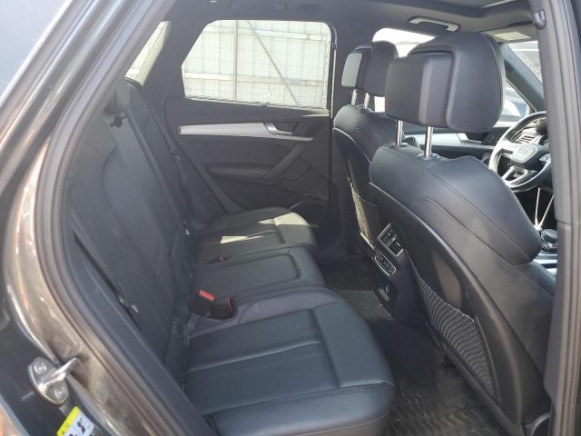 WA1A4AFY3J2104882 Audi Sq5 Premium Plus