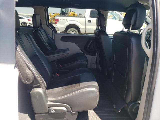 2C4RDGCG7JR216030 Dodge Grand Caravan Sxt