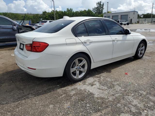 WBA3A5C53FF607592 BMW 328 I