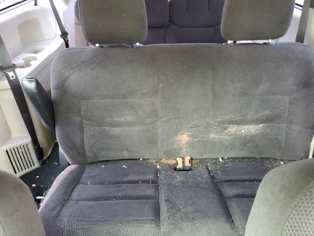 2C4RDGBG3GR335588 Dodge Grand Caravan Se