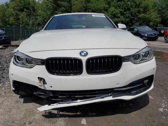 WBA8D9C57JEB35712 BMW 330 XI