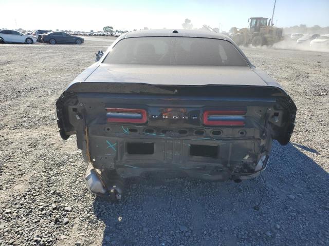 2C3CDZAG3JH303020 Dodge Challenger Sxt