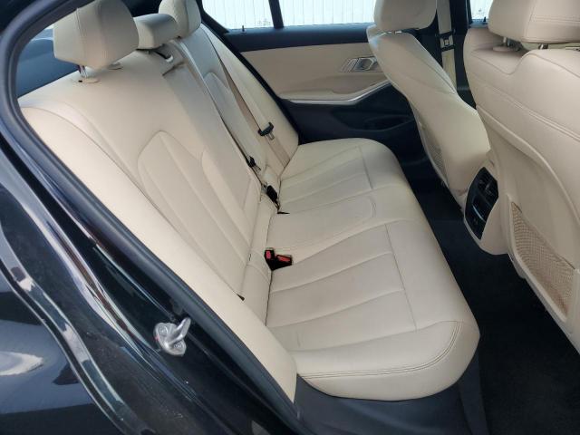 3MW5R7J06M8C12011 BMW 330XI