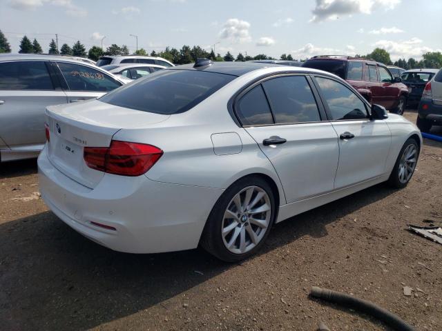 WBA8A3C53JA358775 BMW 320 XI