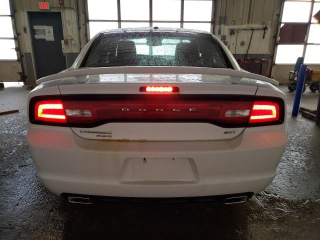 2C3CDXJG3EH140637 Dodge Charger Sxt