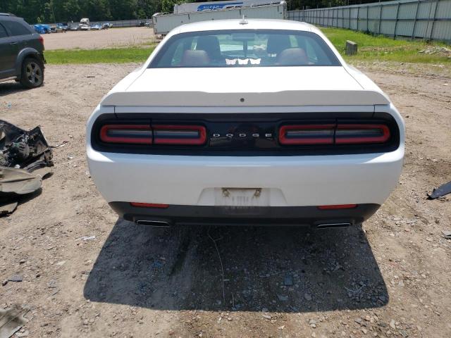 2C3CDZAG3GH131614 Dodge Challenger Sxt