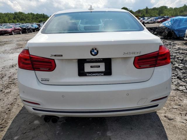 WBA8D9C57JEB35712 BMW 330 XI