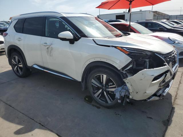 JN8BT3DC0NW117589 Nissan Rogue Platinum