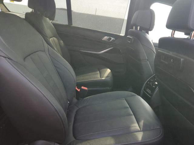 5UXCW2C58KL083739 BMW X7 Xdrive40i