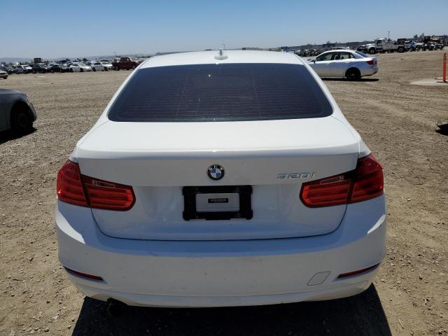 WBA3B1C55EP680672 BMW 320 I