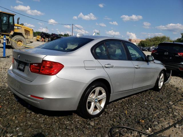 WBA3C3G50FNT51121 BMW 320 I Xdrive