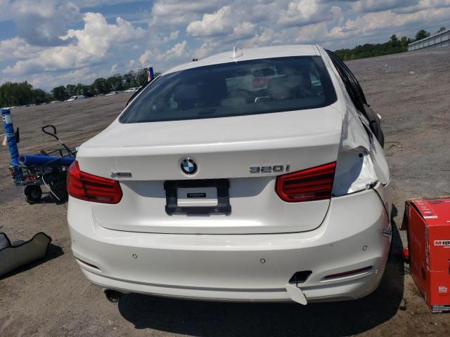 WBA8A3C59HK691776 BMW 320 XI