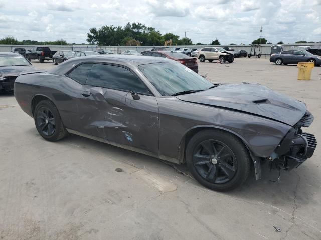 2C3CDZAG8JH305703 Dodge Challenger Sxt