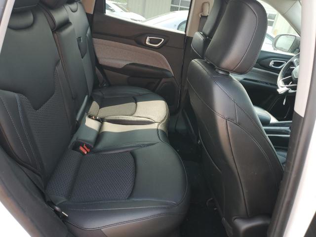 3C4NJDBB3NT131958 Jeep Compass Latitude