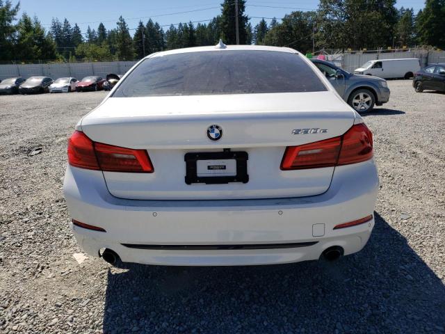 WBAJA9C50JB251374 BMW 530e
