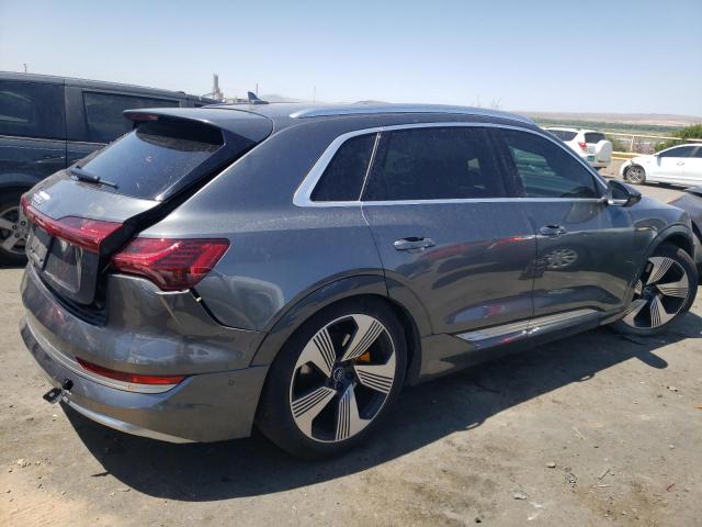 WA1VAAGEXKB008215 Audi E-tron Prestige