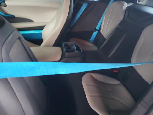 WBY2Z2C5XFV392450 BMW I8