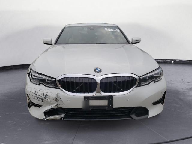 3MW5R7J00M8C07208 BMW 330XI