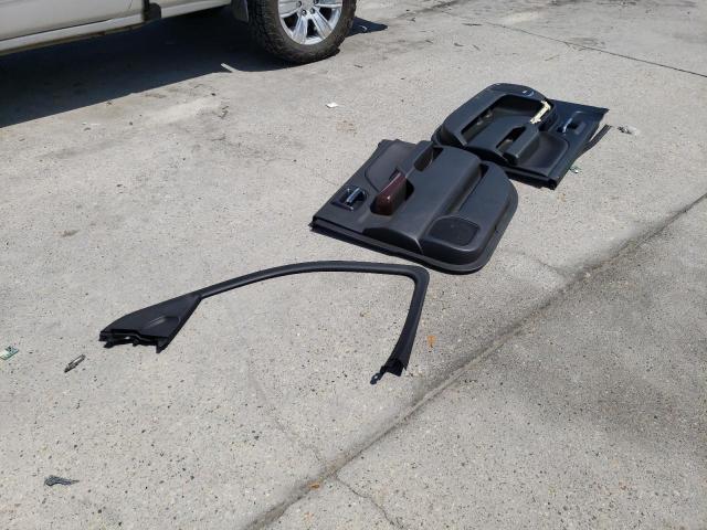 3GTU2NEC9JG174142 GMC Sierra K1500 Slt
