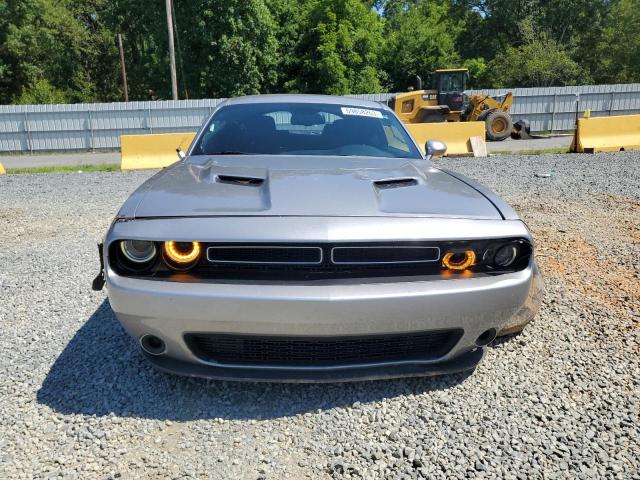 2C3CDZAG6FH732739 Dodge Challenger Sxt