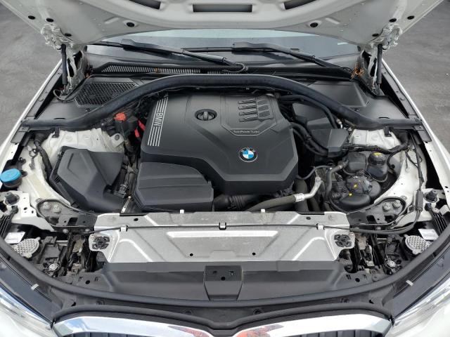 3MW5R7J07M8B81397 BMW 330XI